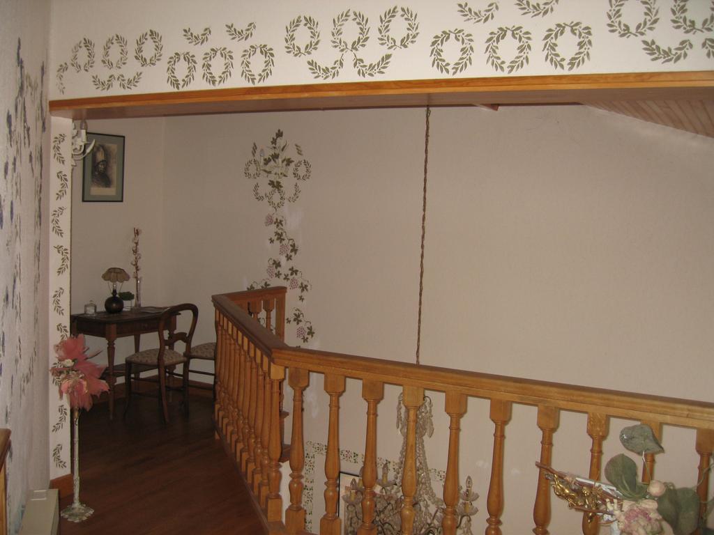 Domaine Du Besset Hotel Aubusson-d'Auvergne Bagian luar foto